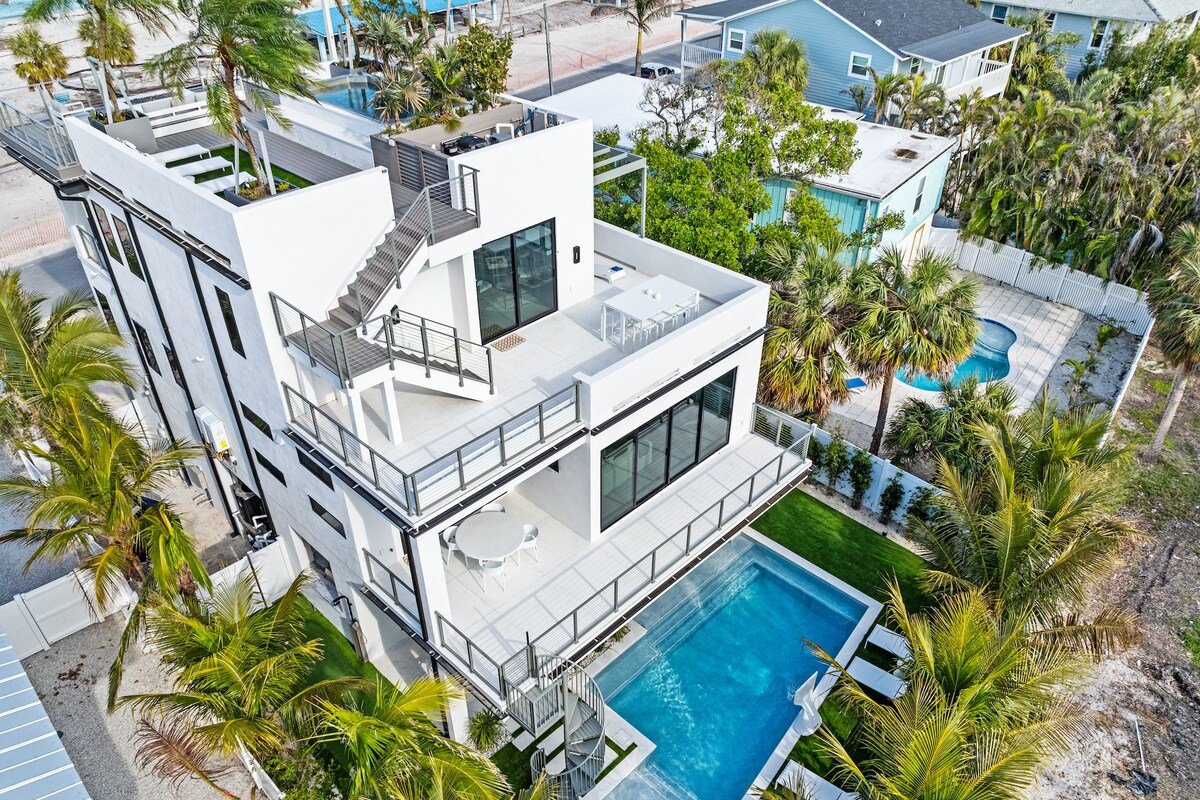 Rooftop Deck, Pool, and Golf Cart at Deckadence gallery image 3