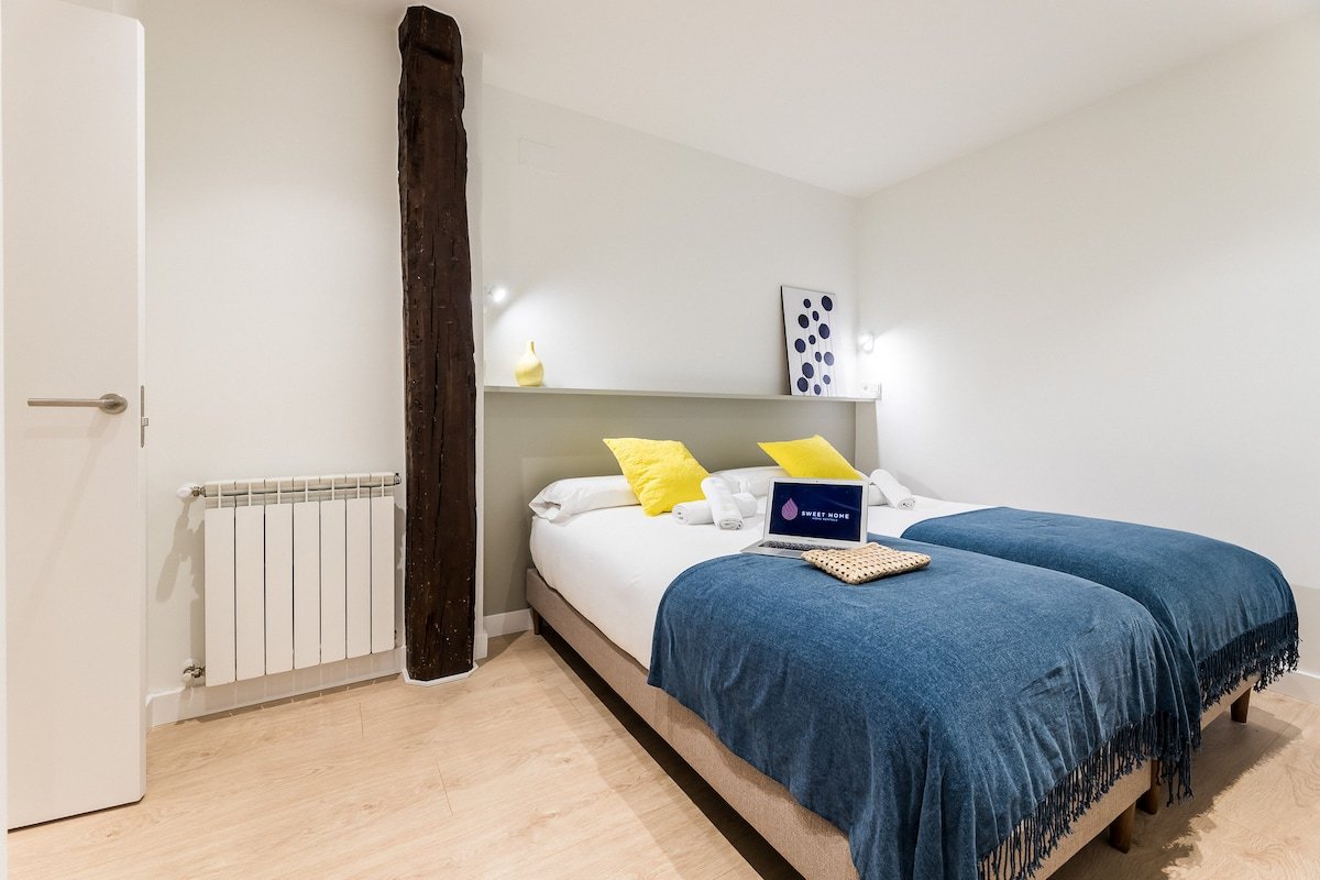 Arrasate Suite: 1 min from La Concha Beach gallery image 5