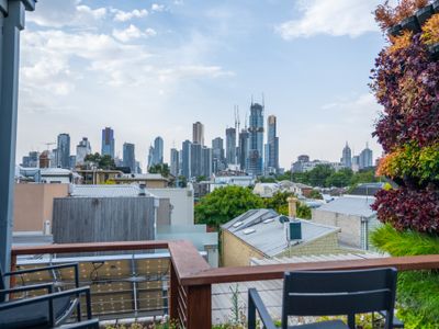 Modern South Melbourne Townhouse, sleeps eight