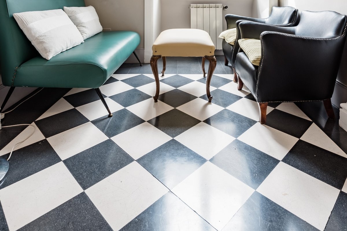 Il Colosseo a due passi in edificio del Novecento gallery image 3