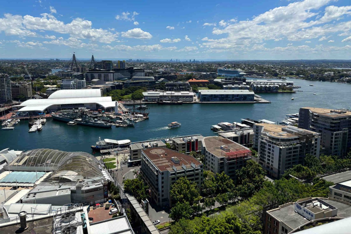 CBD Harbourview Three Bedrooms Penthhouse