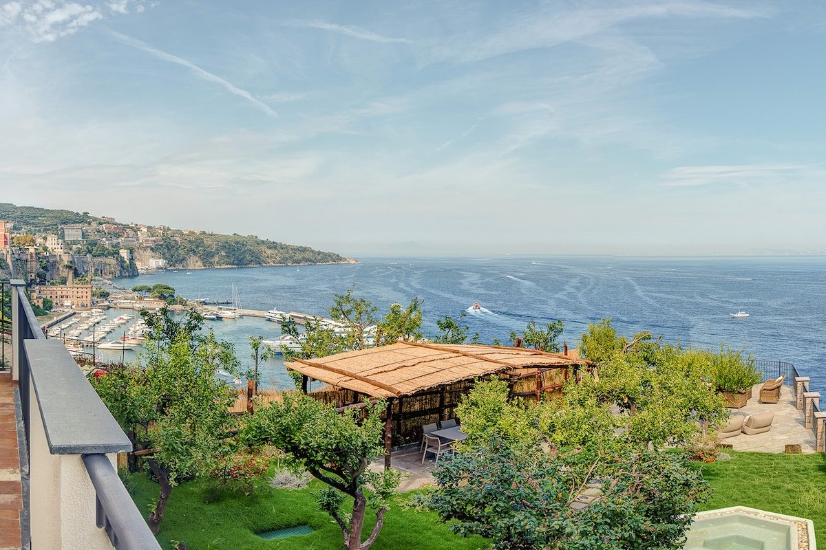 Luxury Villa With Sea View Sorrento Center