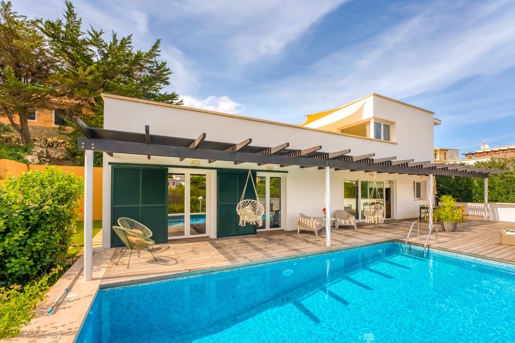 Beautifull Villa with pool, Cala Llonga, Menorca gallery image 2