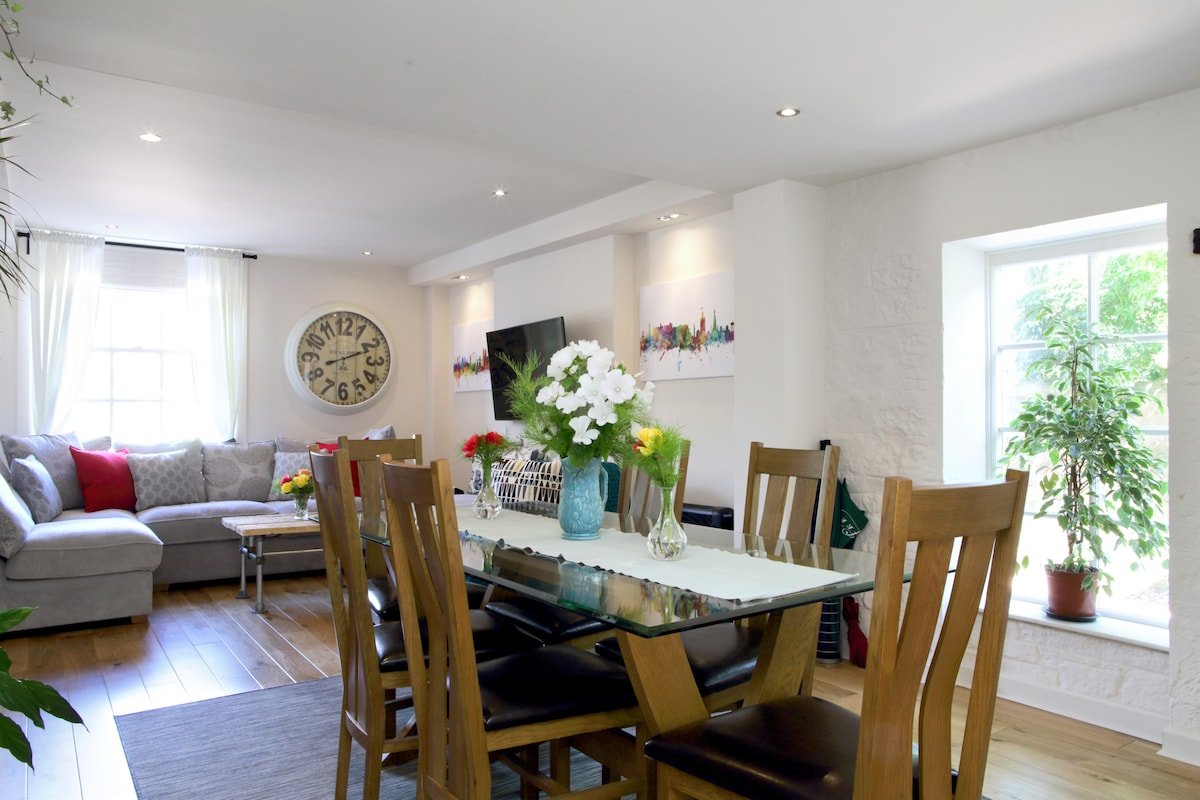 Luxury private home in Edinburgh gallery image 5