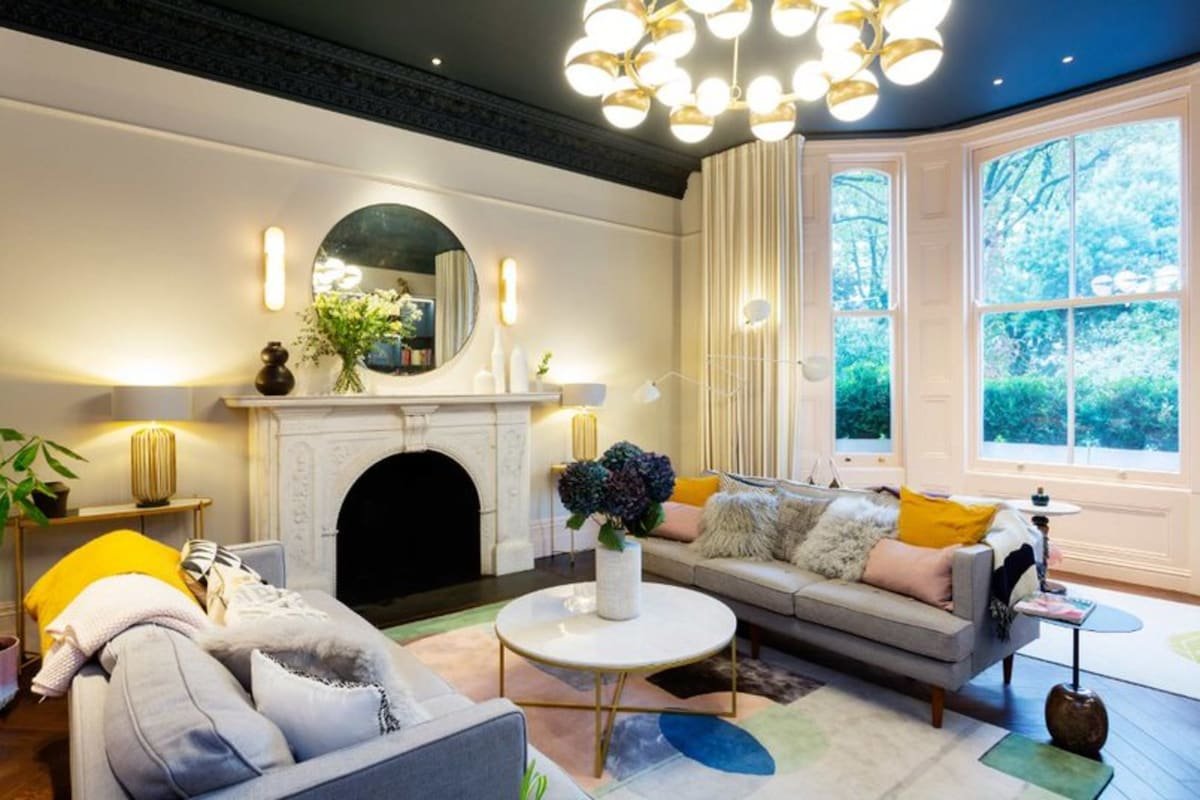 Chic Comfort in Earls Court gallery image 2