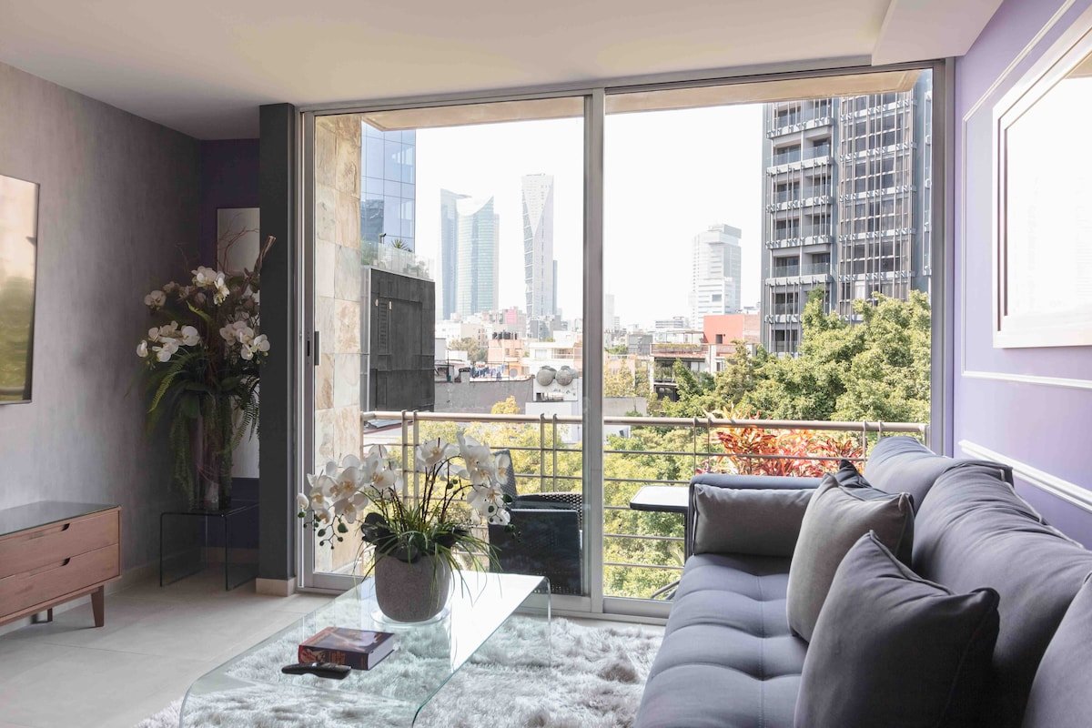 Urban Heaven with Private Rooftop in Roma Norte gallery image 5