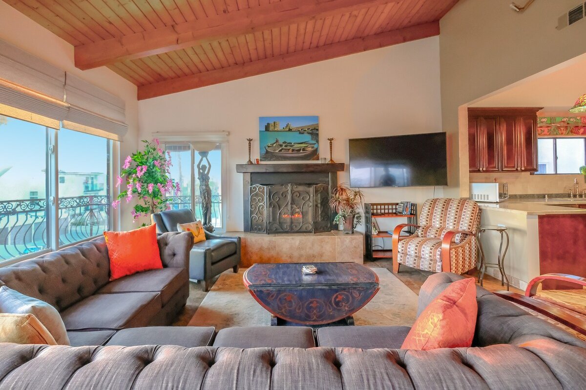 Manhattan Beach Area*Hermosa*Waves Views& Parks gallery image 3