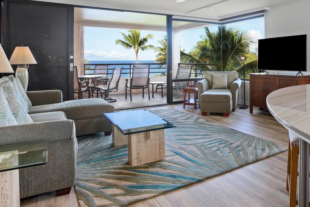 Polo Beach Club | 609