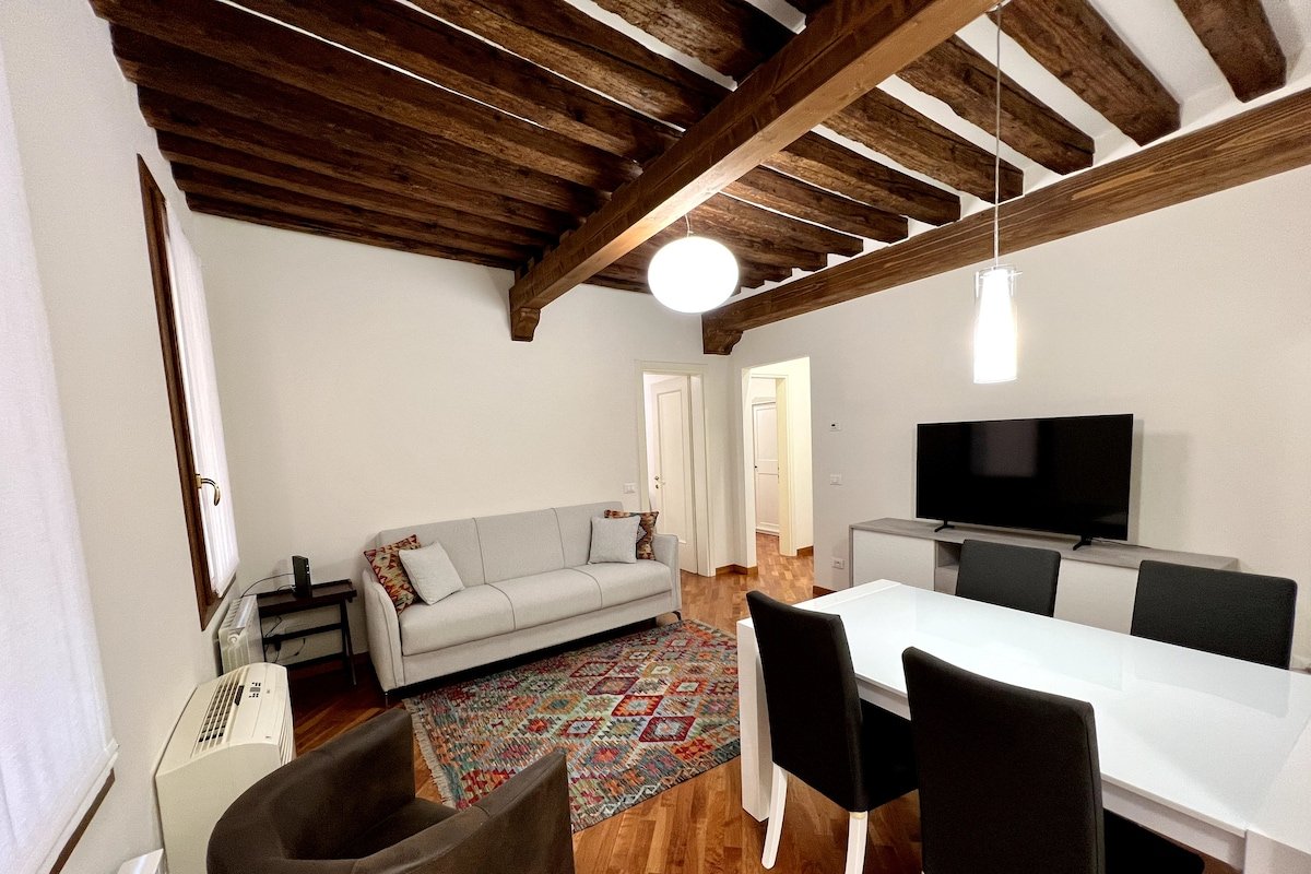 Rialto suites for 9 gallery image 4