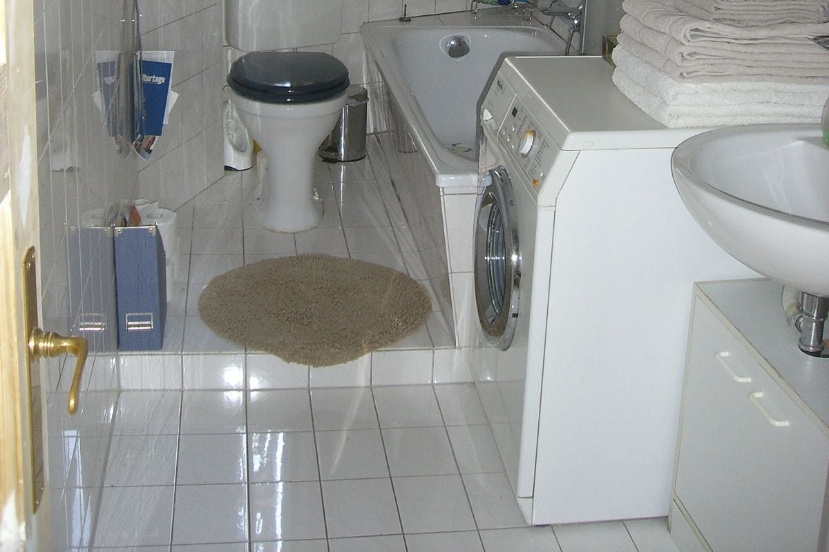 Central flat for up to 8 persons gallery image 3