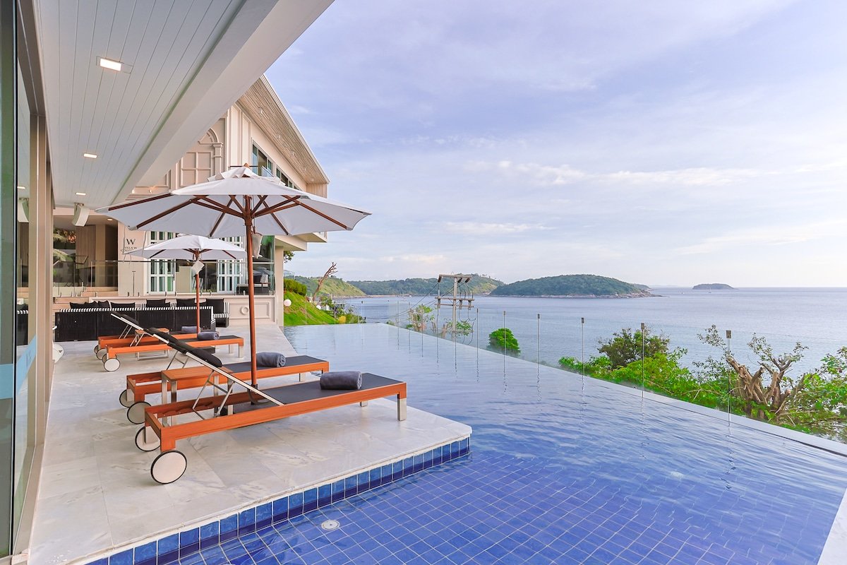 Stunning sea view, half-board, games room, gym/spa