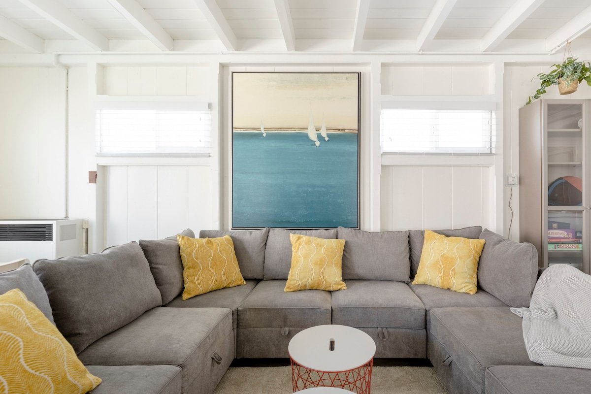 Cozy beach house gallery image 4