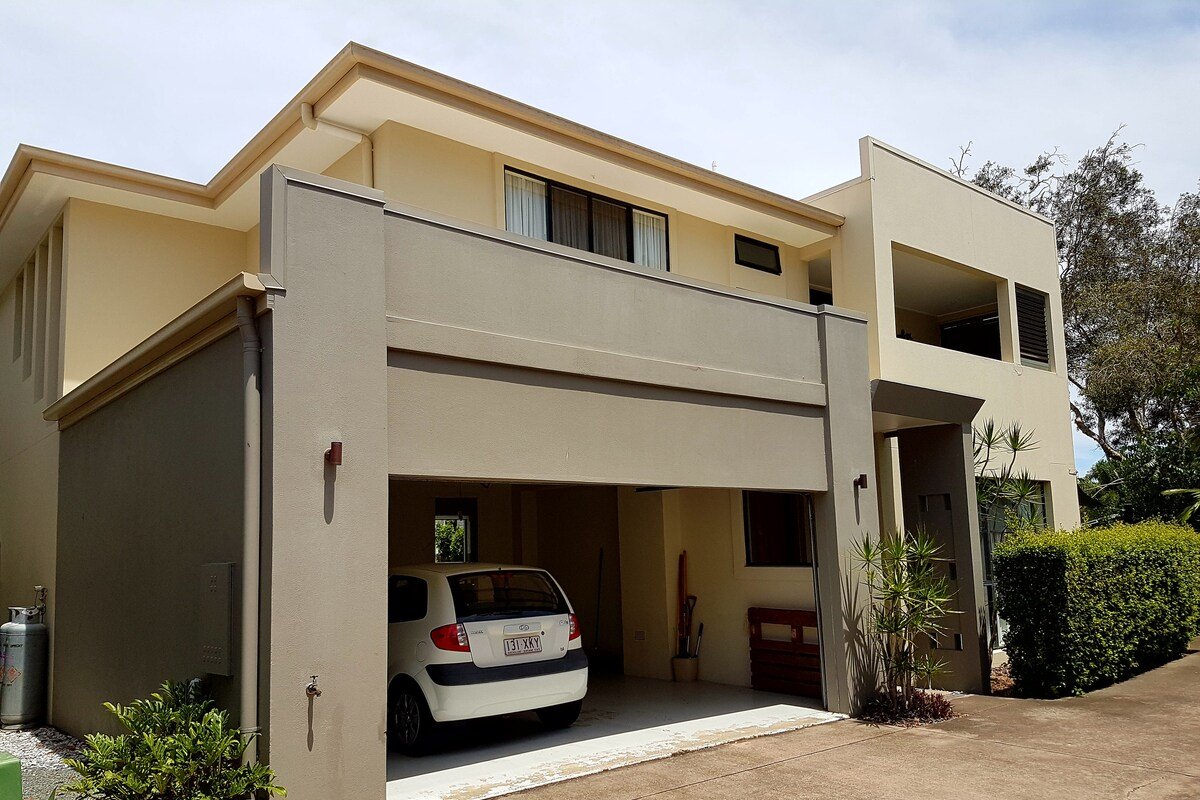 Luxury on the Noosa River gallery image 3