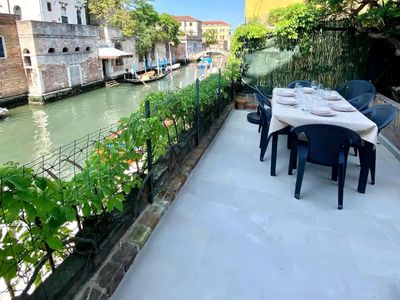 New Exclusive apartment with terrace