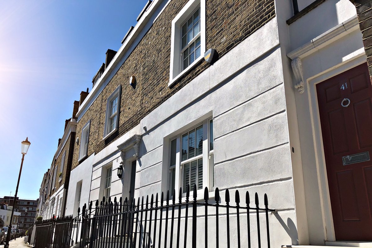 Aircon 4 bedroom Townhouse in Chelsea, Rooftop