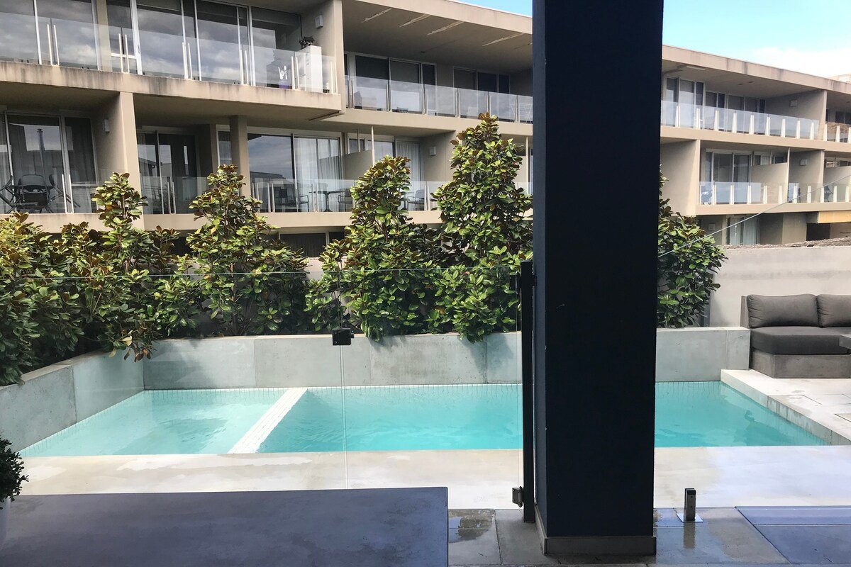 Beachfront Getaway Torquay gallery image 4