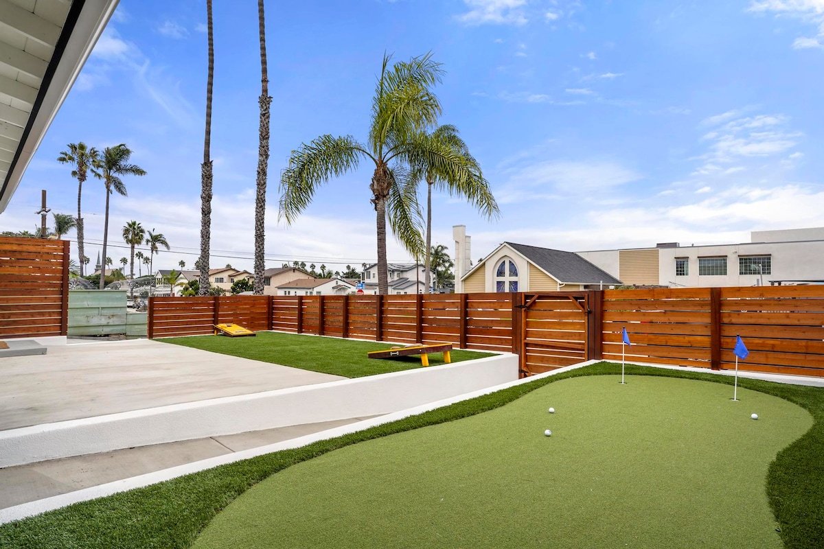 Spectacular Coastal Farmhouse 4BR in Ocean Beach! gallery image 3