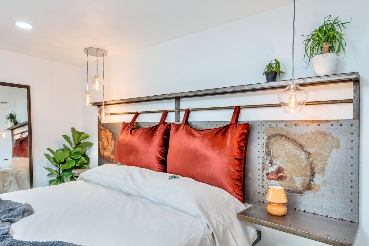 Mountain Views, Pool, Spa & Serenity · Stargate gallery image 2