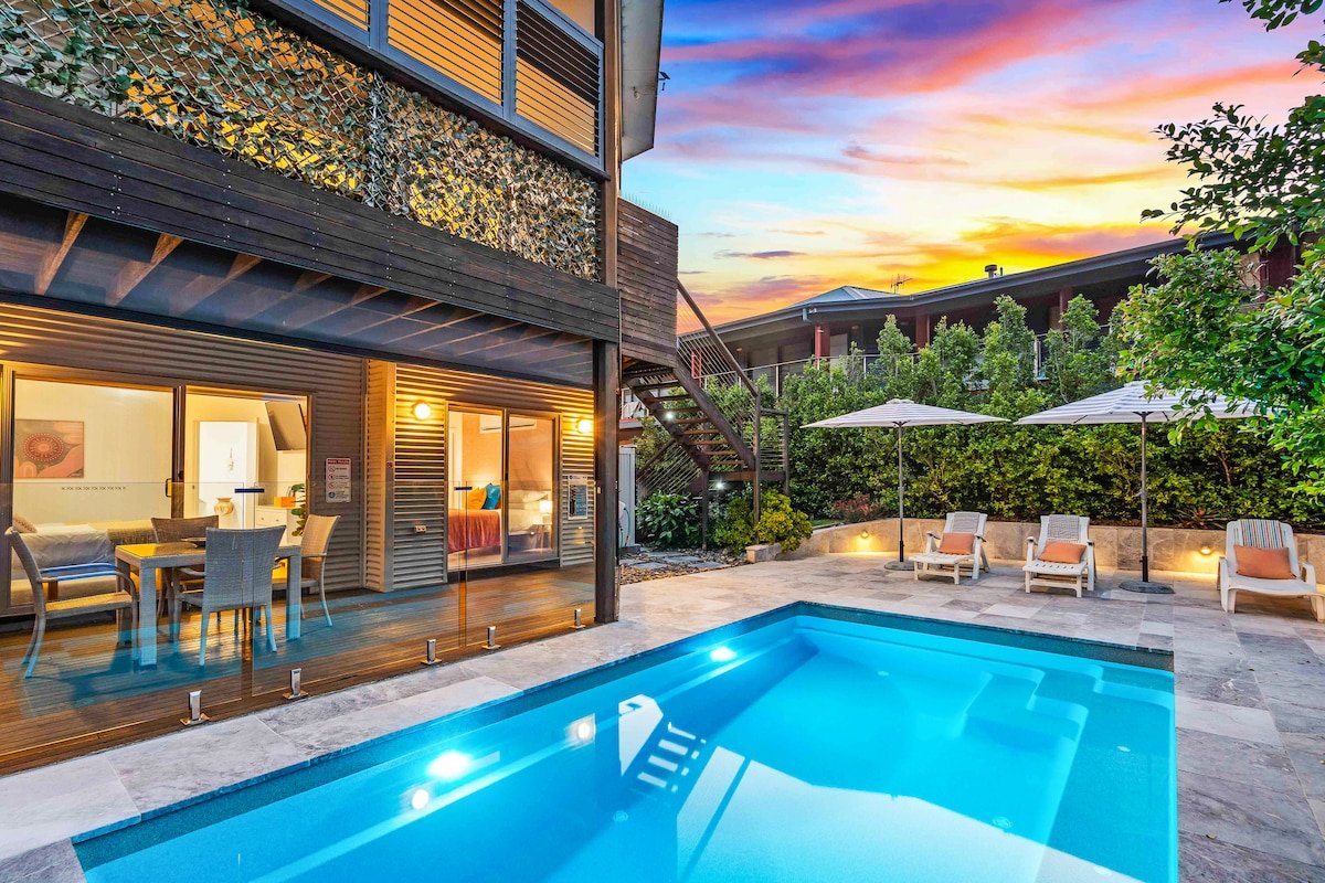 Seaside Haven with pool just steps to the beach gallery image 3