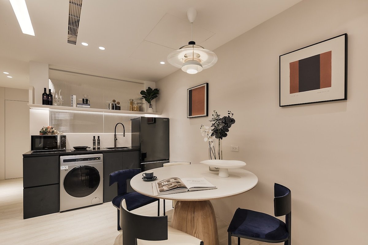 Beacon/整棟使用團體首選/捷運龍山寺站5分鐘/華西街夜市/廣州街夜市 gallery image 2