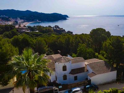 Villa Allyson # Pool, Views & Quiet Location