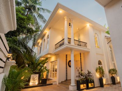 4BHK Elivaas Villa W/ Pool & Terrace Escape