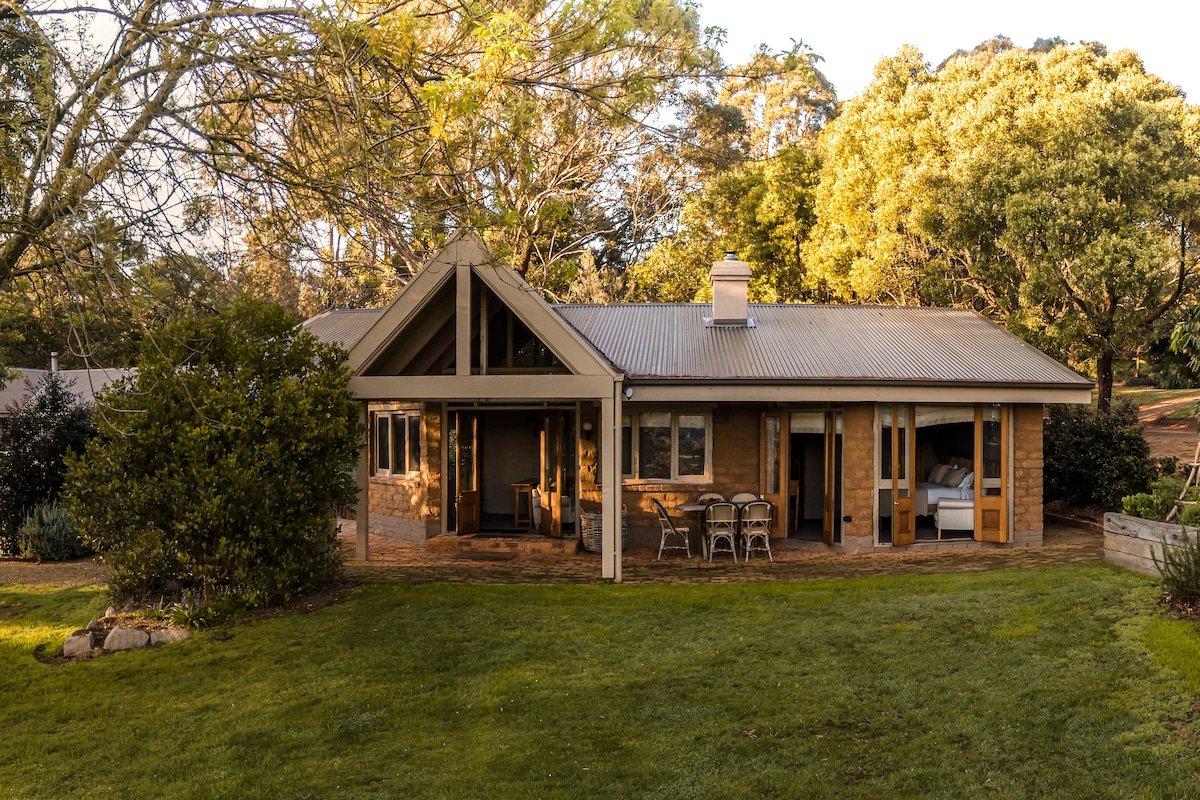 Tussie Mussie gallery image 2