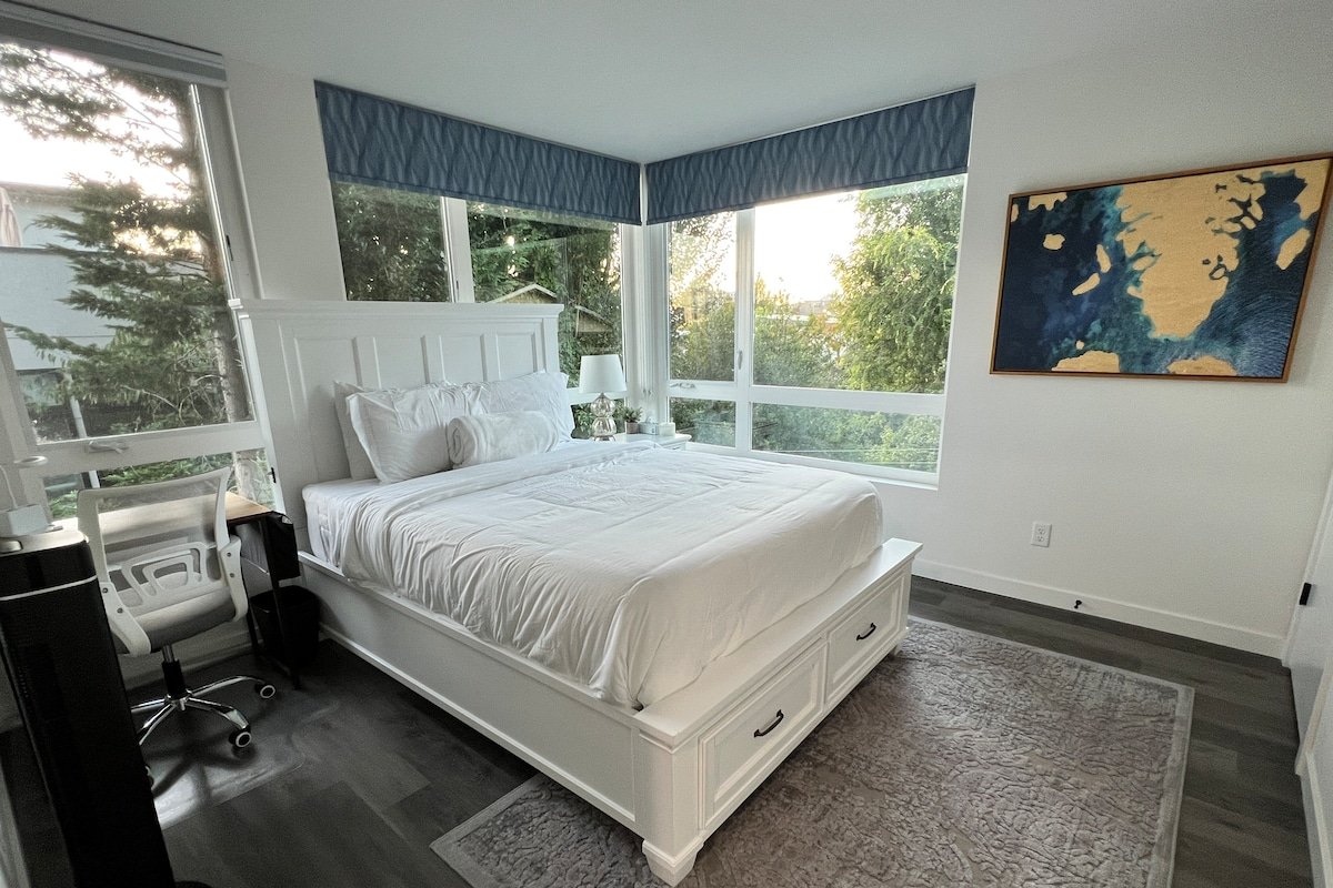 Cherry Blossom on Cherry Hill: 3 bd/3 bth. Seat U gallery image 5