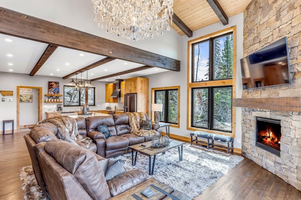 Glades Chalet at Inspiration Loop