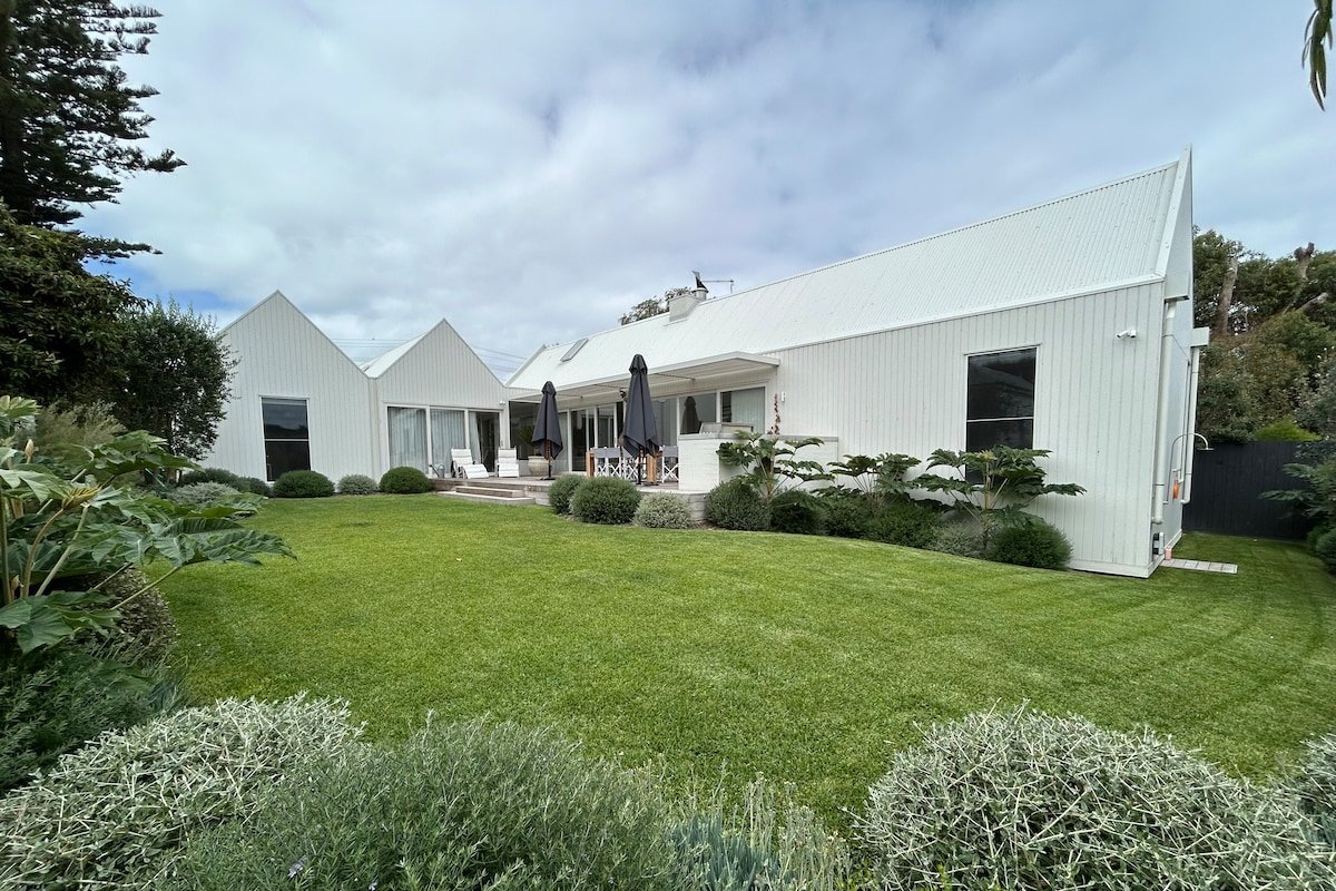 Portsea Pavilion House gallery image 2