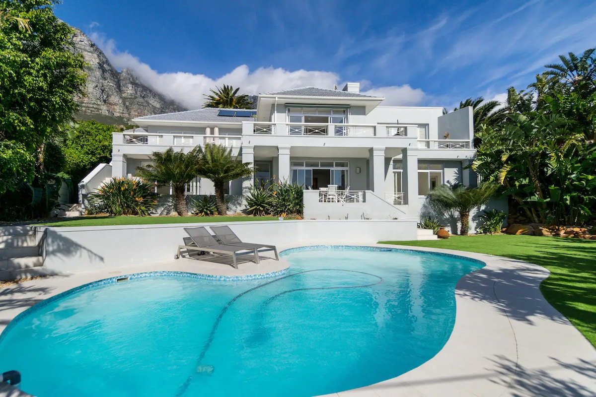 Msangasanga – Superb family Villa in Camps Bay gallery image 3