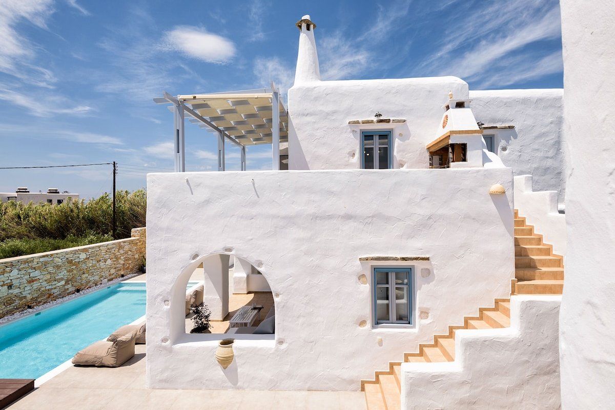 Villa Vanta I, 4 bedrooms, private swimming pool gallery image 3