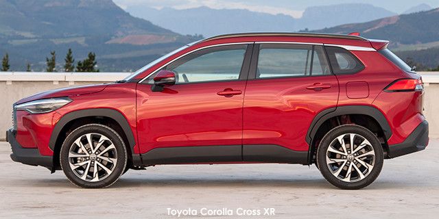 TOYOTA COROLLA CROSS 1.8 GR-S HYBRID - 3 