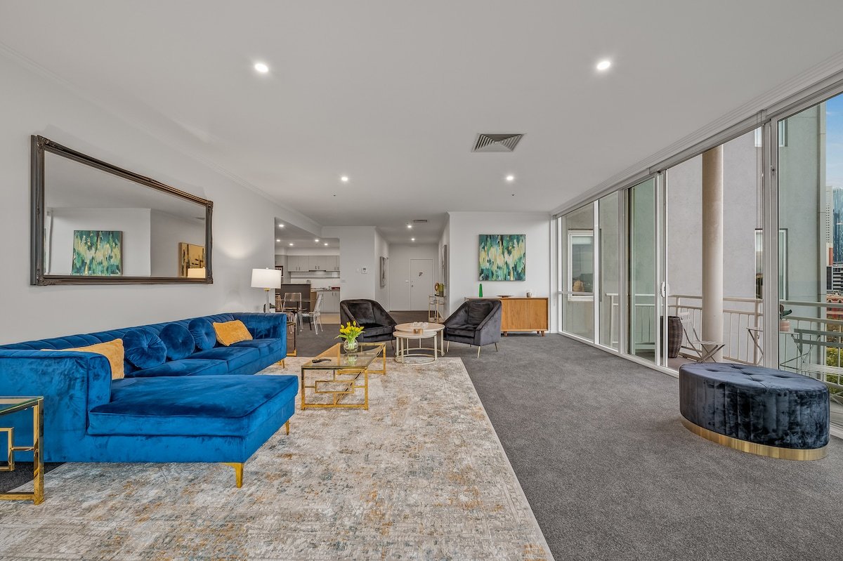 Exclusive Stays – Southgate II gallery image 5