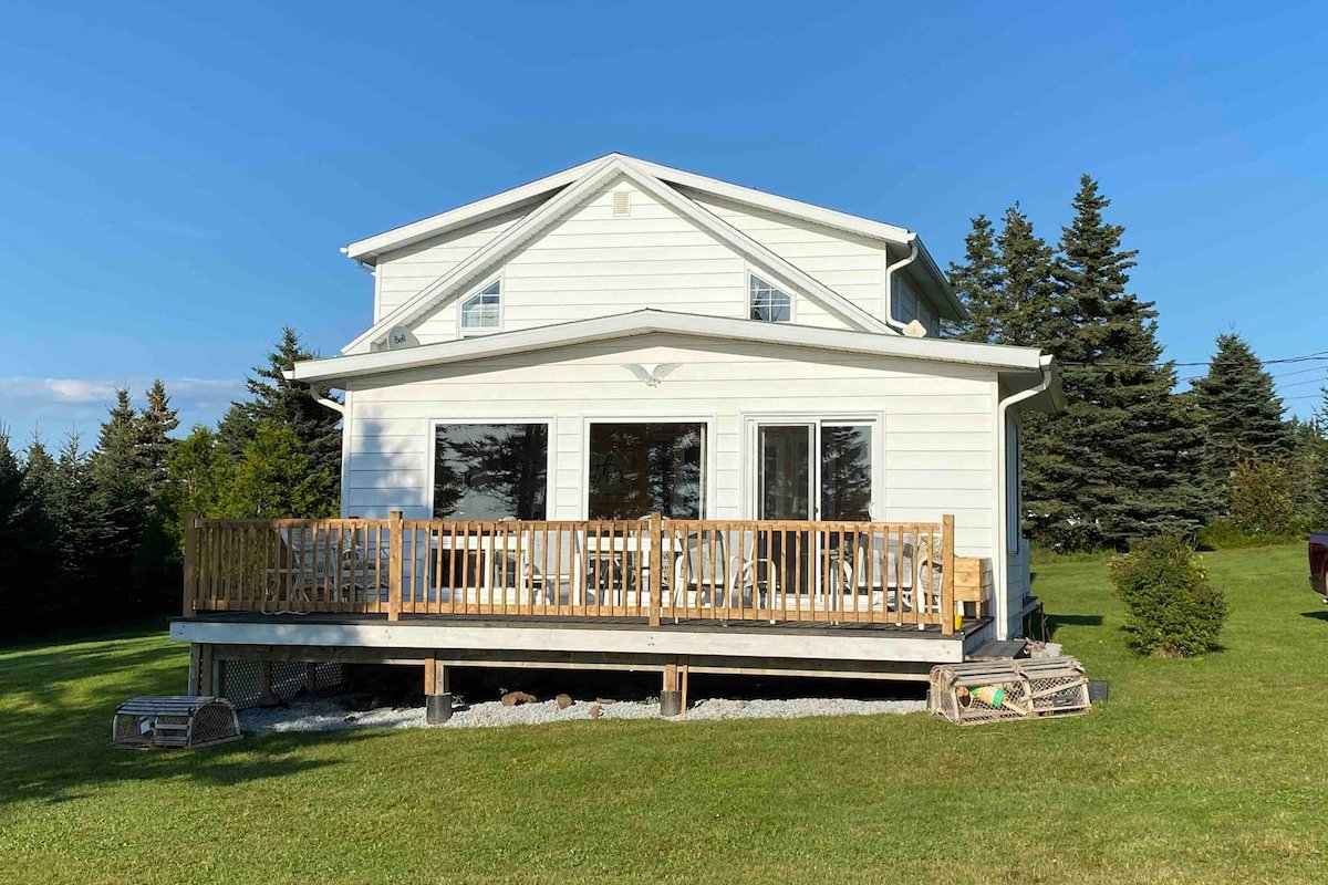 Bay Watch Cottage, on the Bay of Fundy gallery image 5