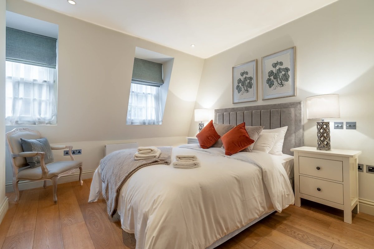 Luxury Mayfair Town House gallery image 4