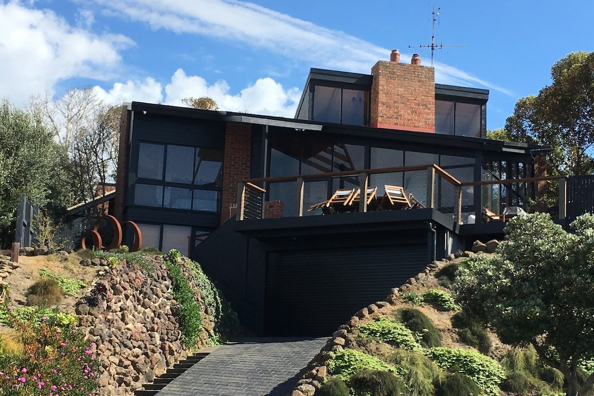 Ocean Grove Large Home Getaway with Ocean Views gallery image 2