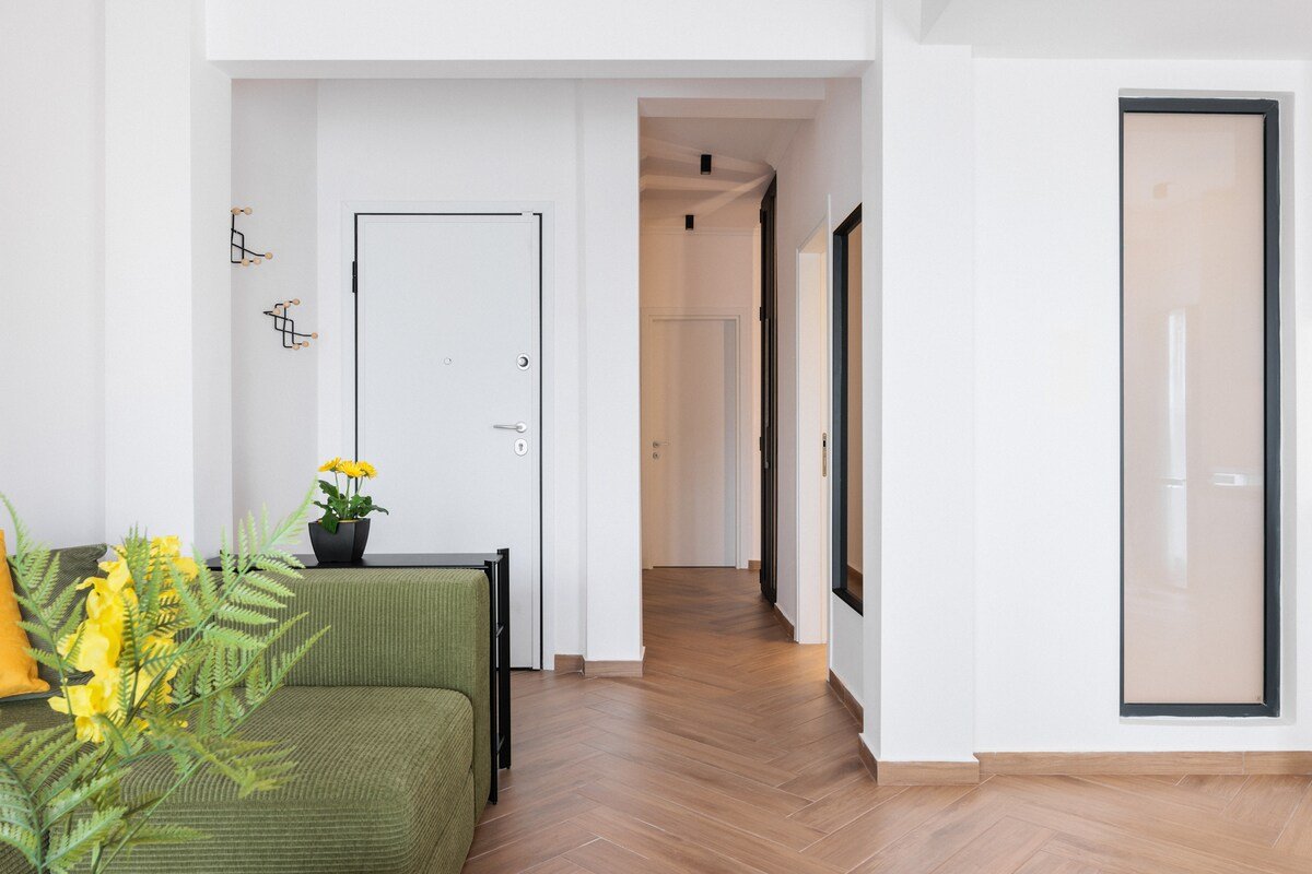 Dilemma- #Skgbnb gallery image 4