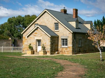 Historic Sandstone Ross Farmhouse.