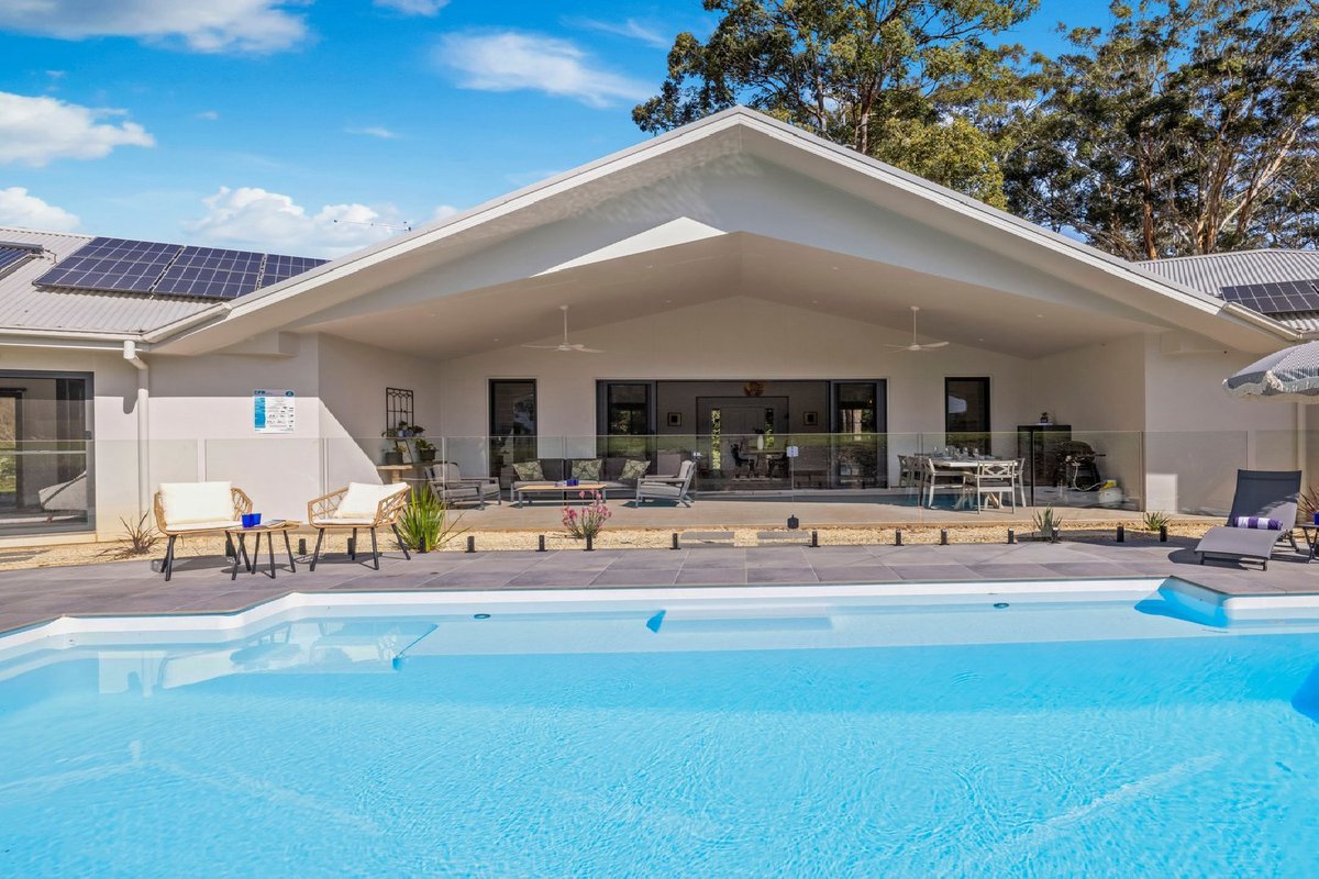 Koala Lane – Family, Pool, Sleeps 10, Luxe