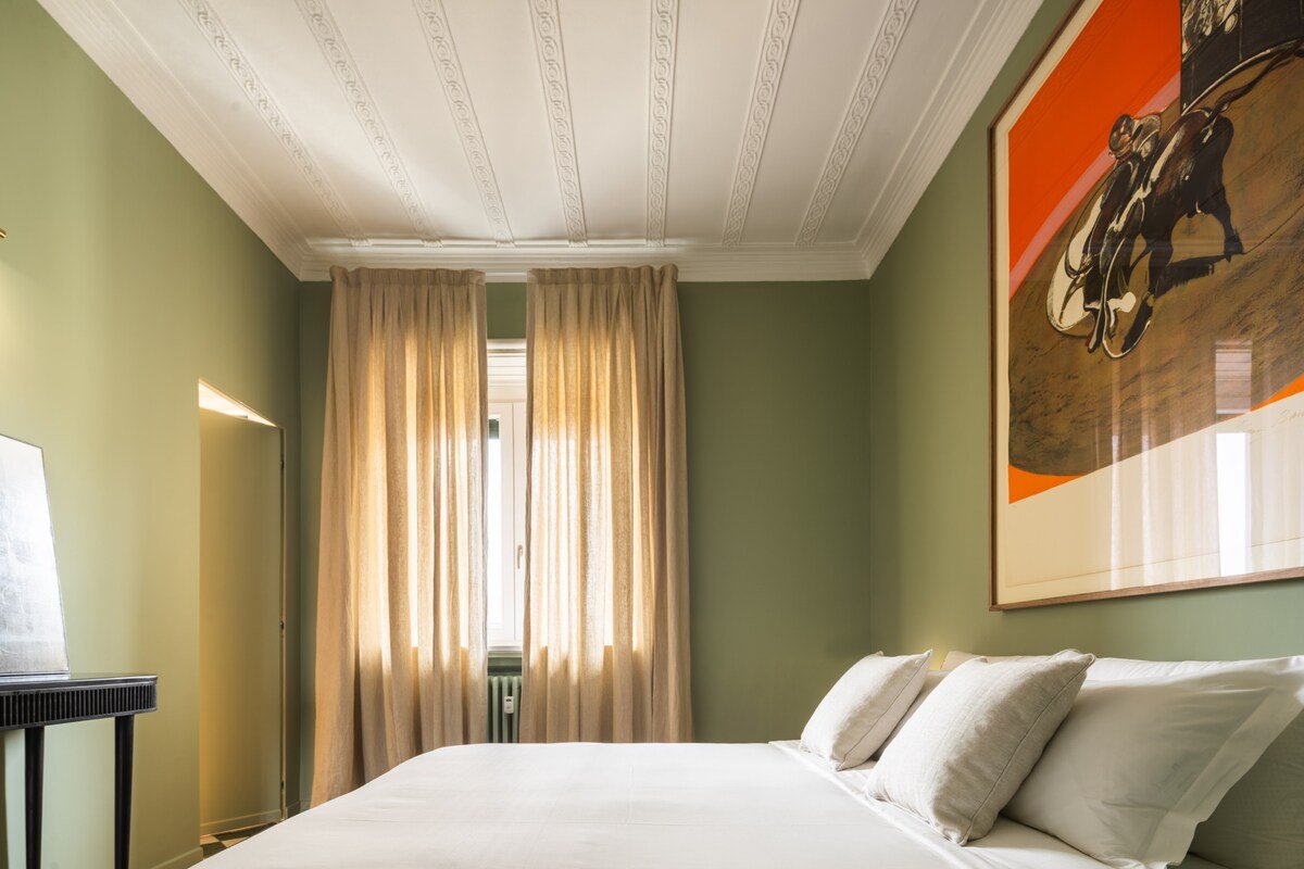 Cadamosto Art Penthouse with Terrace R&r gallery image 3