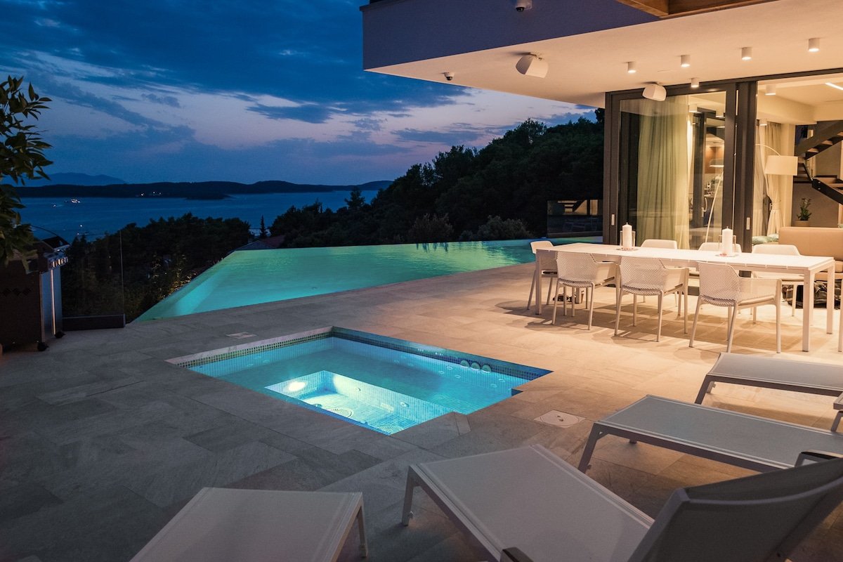 Villa Princess Hvar gallery image 2
