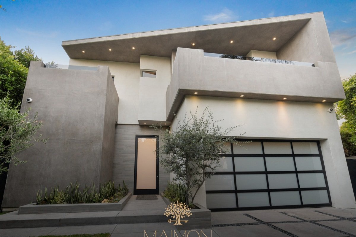 Stylish WeHo Getaway w/ Pool, Cabana & Vibes gallery image 2