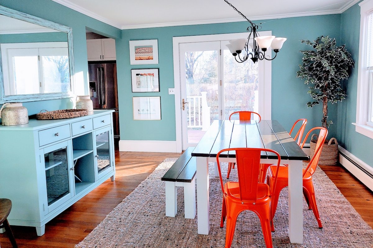 Beautiful Home in the Heart of Everything gallery image 4