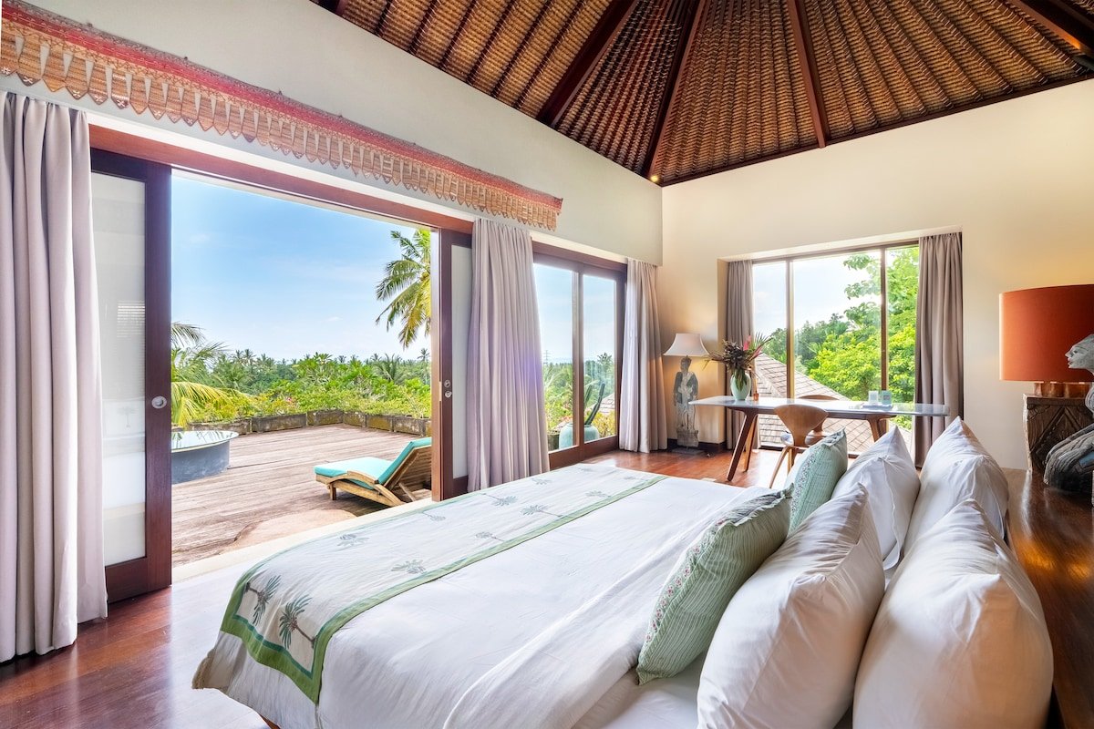 Hideaway 5BR Oasis by Yeh Leh Beach for Tennis Fan gallery image 2