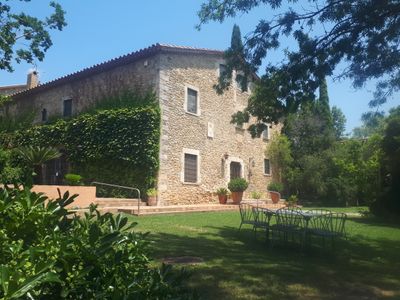 Can Sagnari entre Girona y Banyoles: Piscina y bbq
