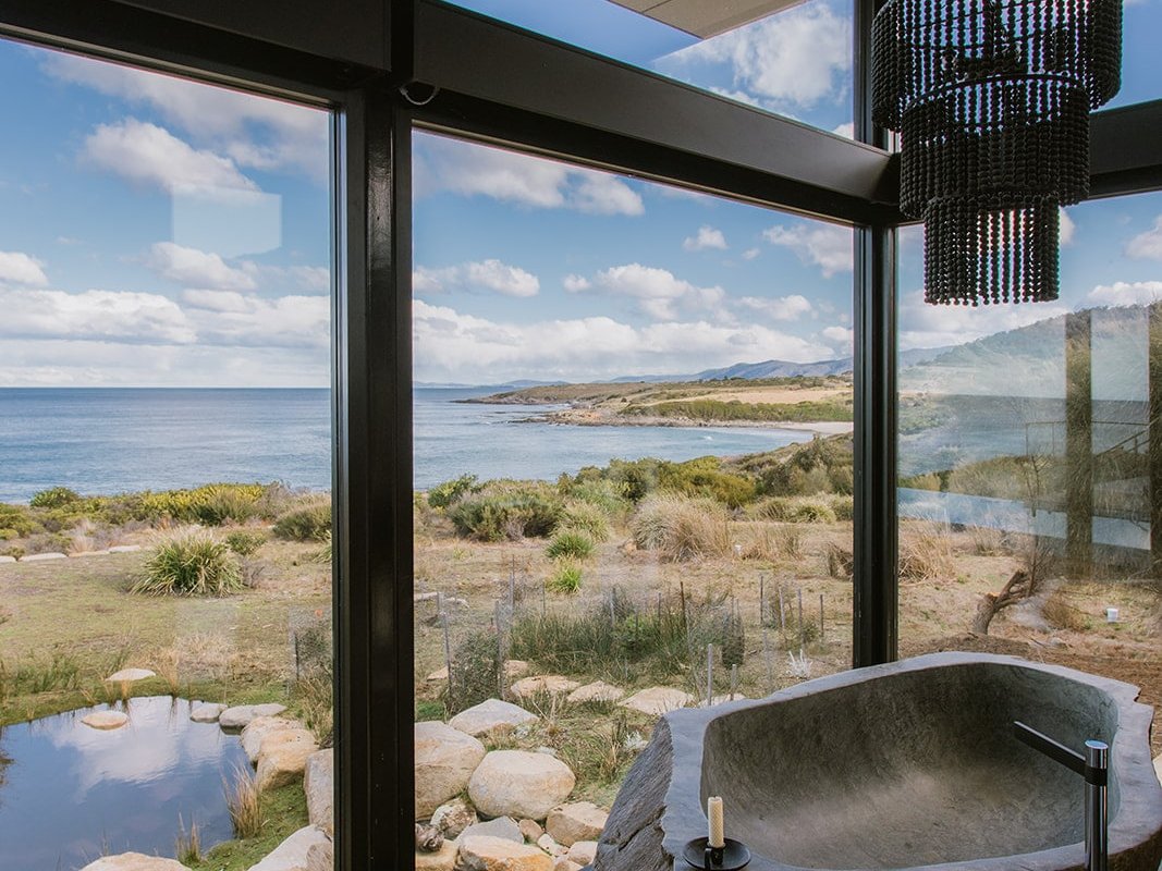 Grand Design home on the East Coast of Tasmania gallery image 3