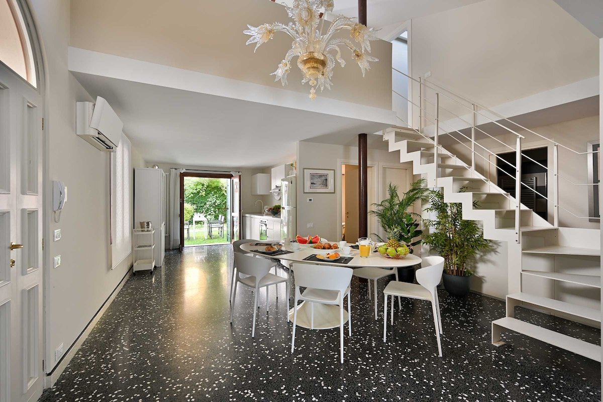 Palladio B gallery image 4