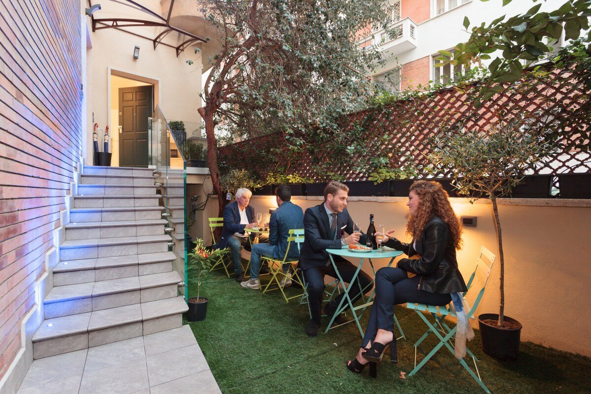 Two apartments (Minimal + Classy) – Vatican gallery image 5