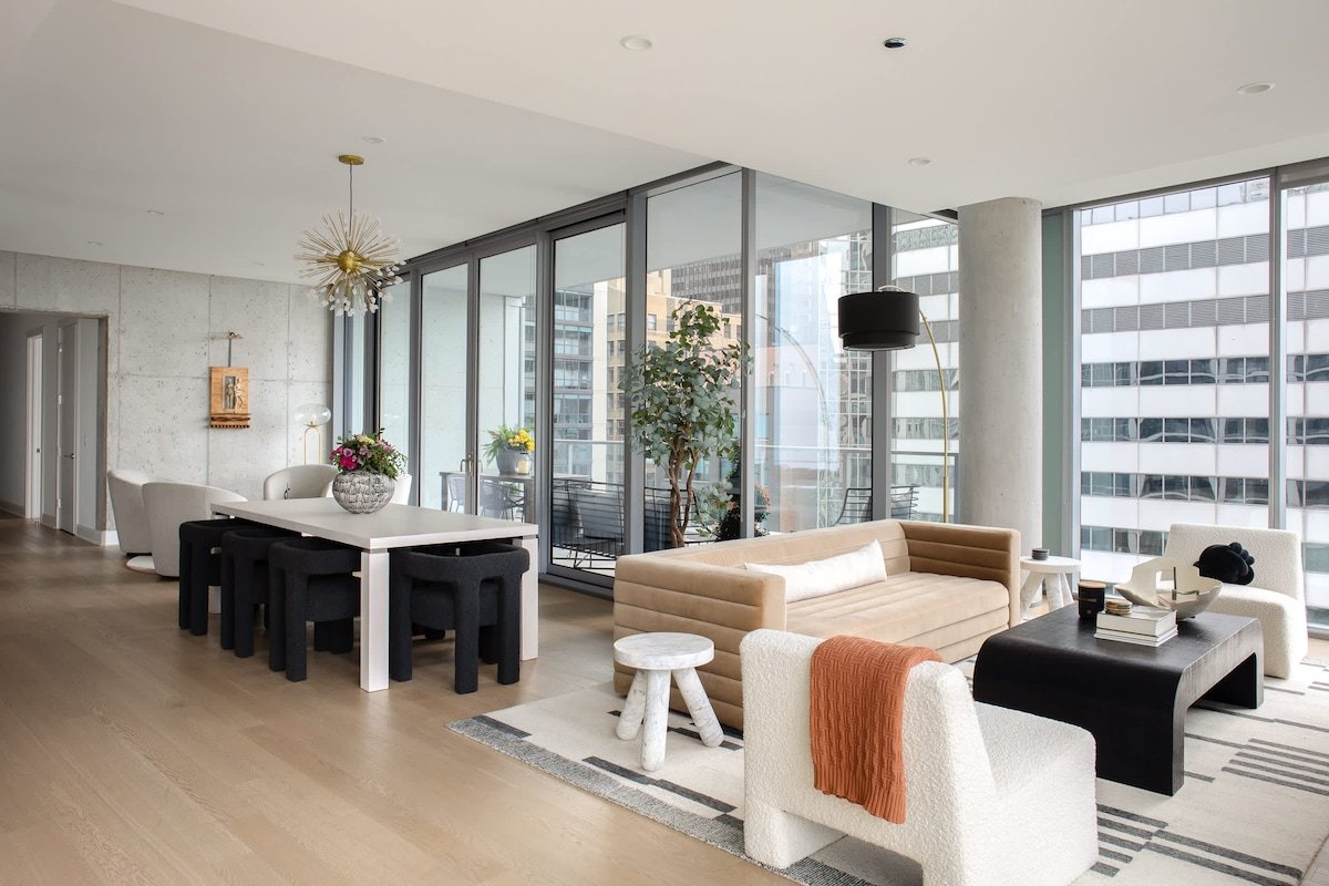 Iconic Downtown Penthouses Getaway + City Views gallery image 2